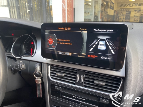 Instalación pantalla 10,25" en Audi A5 de 2016