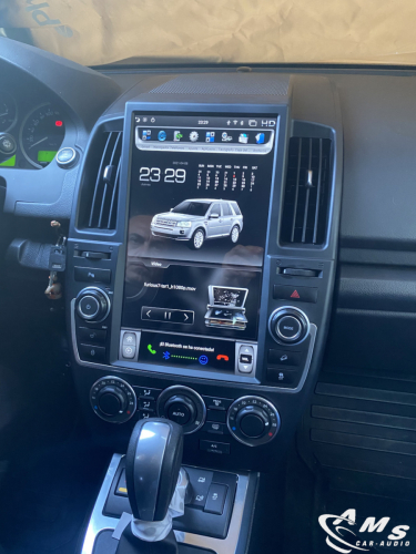 Land Rover Freelander II Pantalla vertical tipo Tesla android carplay 13,6"