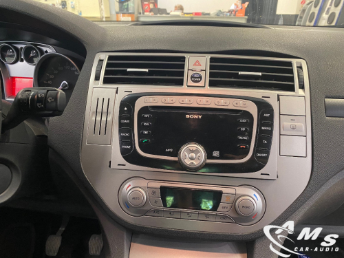Ford kuga 2009 Pantalla 10,1" android adaptada, gps, wifi, usb