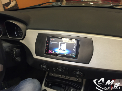  Instalación y transformación de salpicadero de equipo 2DIN PIONEER con Apple Carplay en BMW Z4