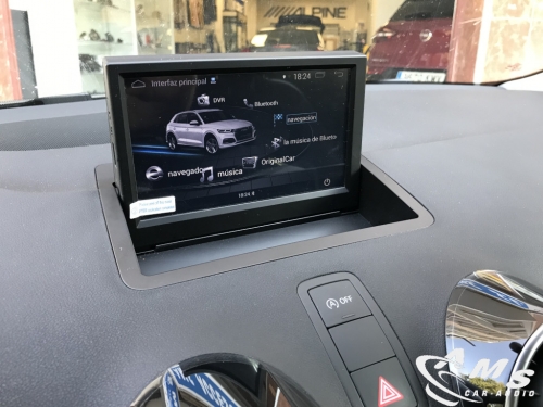 Instalación multimedia Audi A1 8"