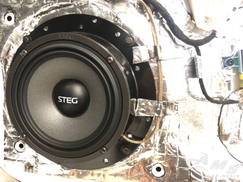 Insonorización e instalación sistema de 3 Vias Steg en Audi A4 Allroad