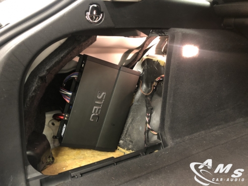 Insonorización e instalación sistema de 3 Vias Steg en Audi A4 Allroad