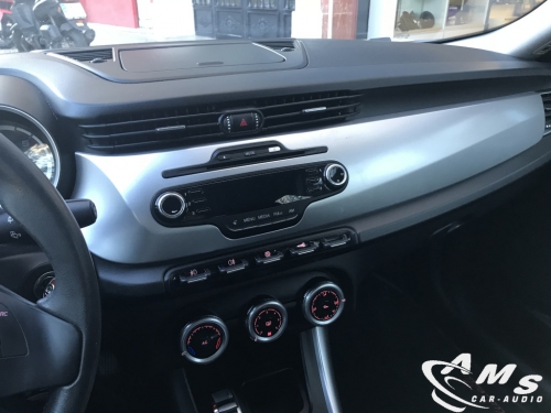 Instalación equipo multimedia Ownice en Alfa Giulietta 2012
