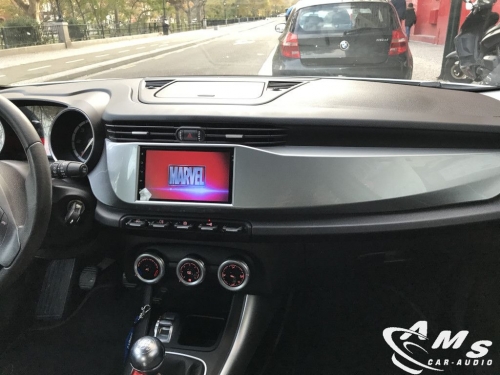 Instalación equipo multimedia Ownice en Alfa Giulietta 2012