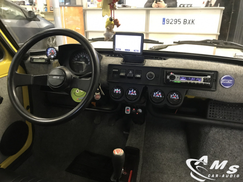 Fiat 126 año 1978 Insonorización completa