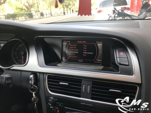 Instalación pantalla 8,8" en Audi A4 