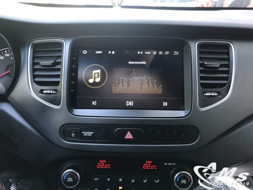 Instalación multimedia pantalla 9" Kia Carens