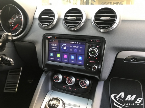 Instalación sistema multimedia con pantalla de 7" en Audi TT de 2012