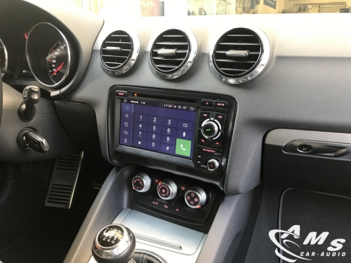 Instalación sistema multimedia con pantalla de 7" en Audi TT de 2012