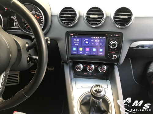 Instalación sistema multimedia con pantalla de 7" en Audi TT de 2012