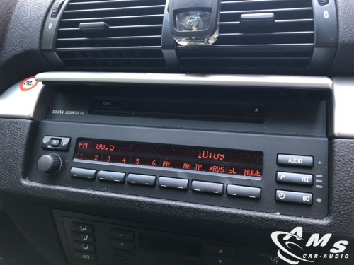 Instalación sistema multimedia Android 10,25" en BMW X5 E53