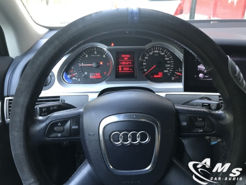 Instalación pantalla multimedia 10,25" en Audi A6
