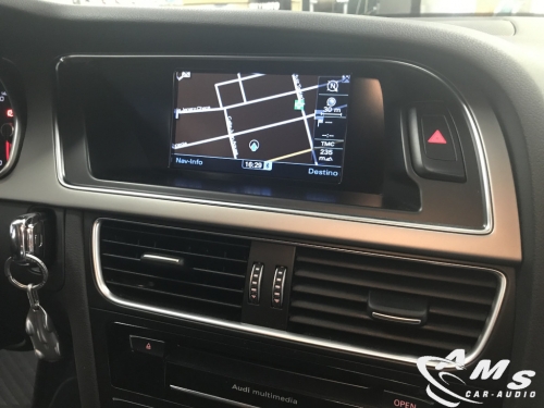 Instalación sistema multimedia 8,8" en Audi A5 de 2014