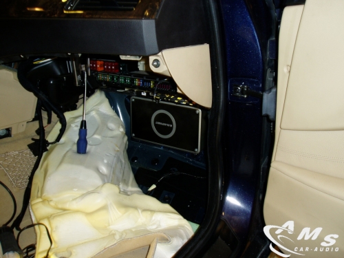 Instalación altavoces y amplificador BMW Serie 5 E60