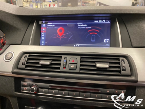 Instalación multimedia pantalla 10" en BMW Serie 5 F10