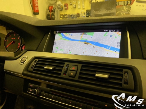 Instalación multimedia pantalla 10" en BMW Serie 5 F10